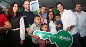 Daniel Vilela entrega 70 casas a custo zero em Rio Verde